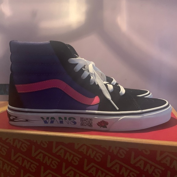 Van SK8 Hi Top Unisex Skate Shoes - Picture 14 of 16